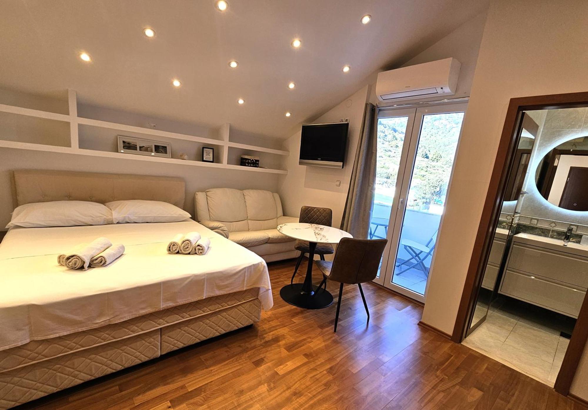 Bolotel Family & Studio Stay Exteriör bild