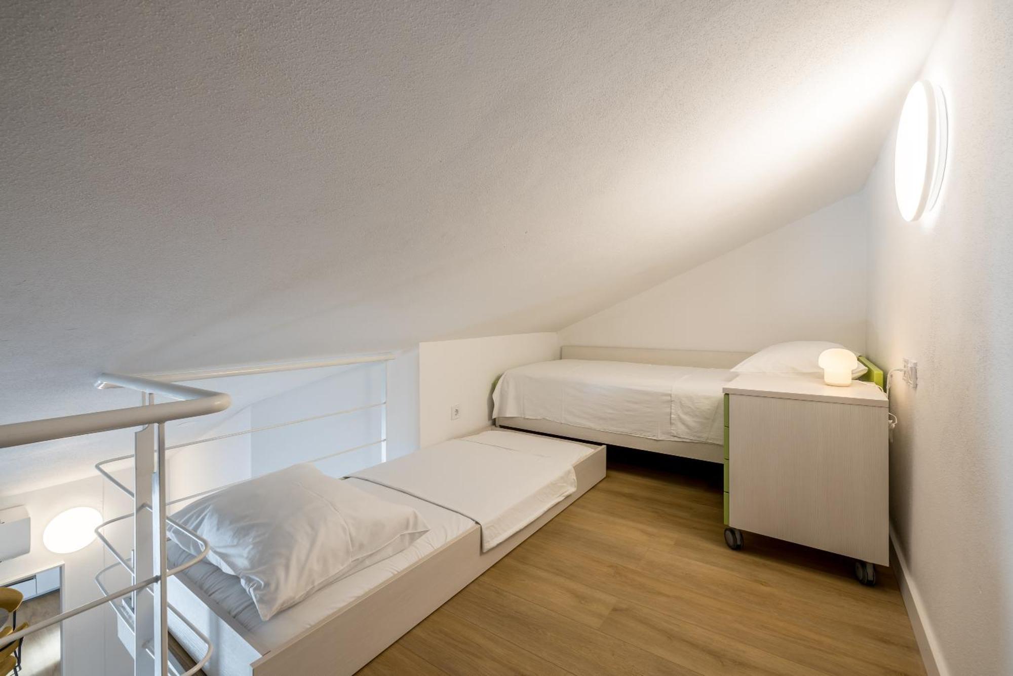 Bolotel Family & Studio Stay Rum bild