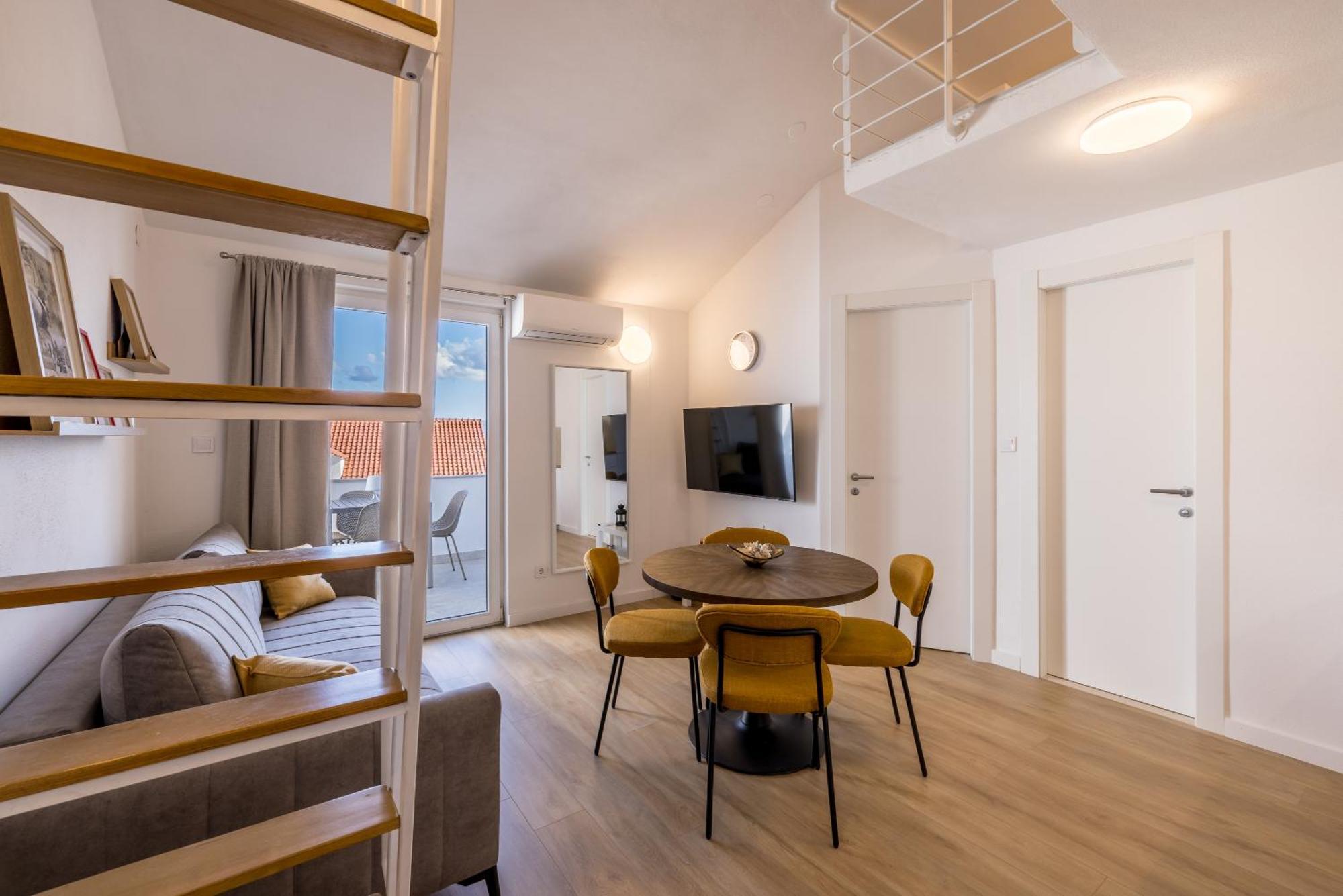 Bolotel Family & Studio Stay Exteriör bild